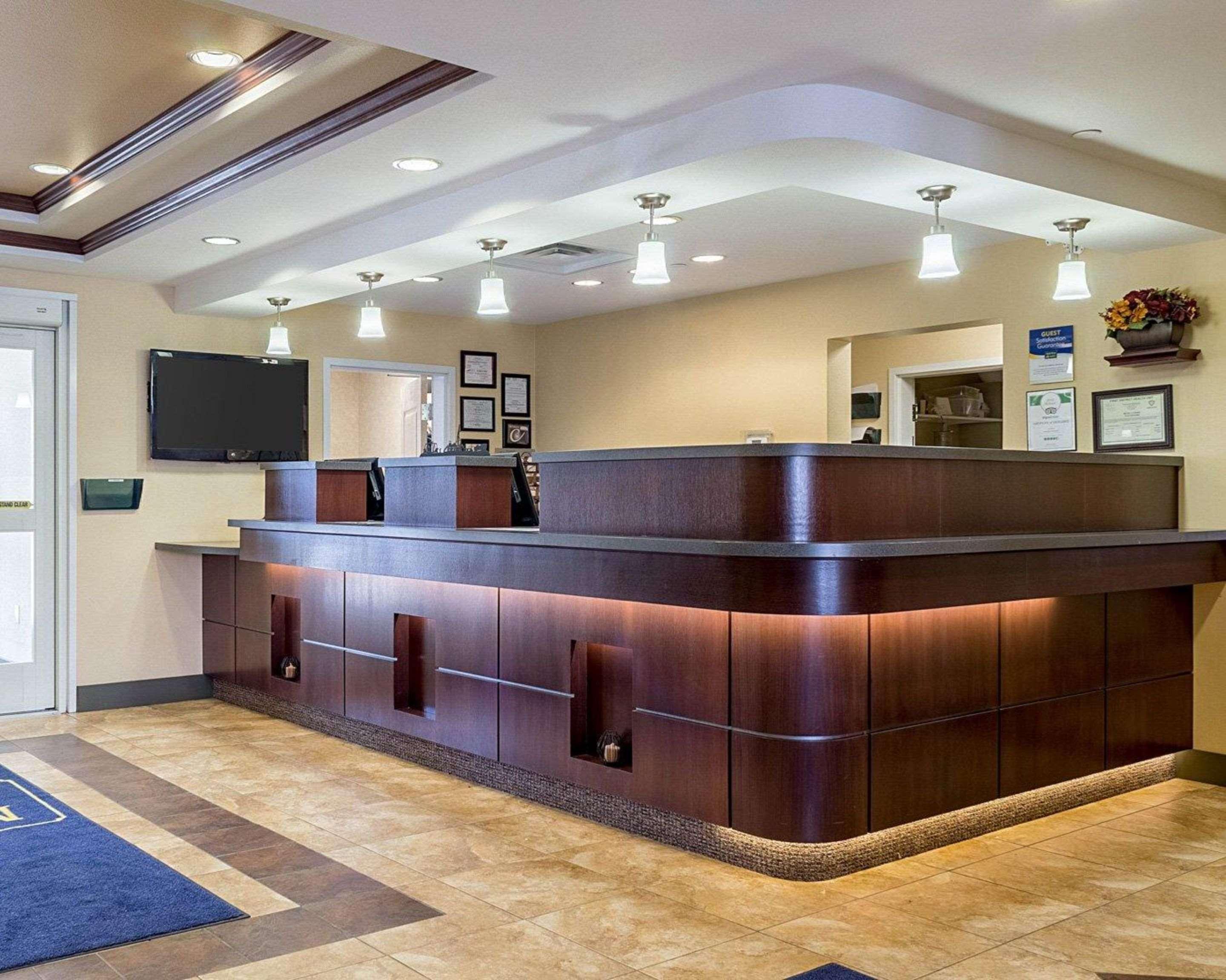 Mainstay Suites Minot Εξωτερικό φωτογραφία
