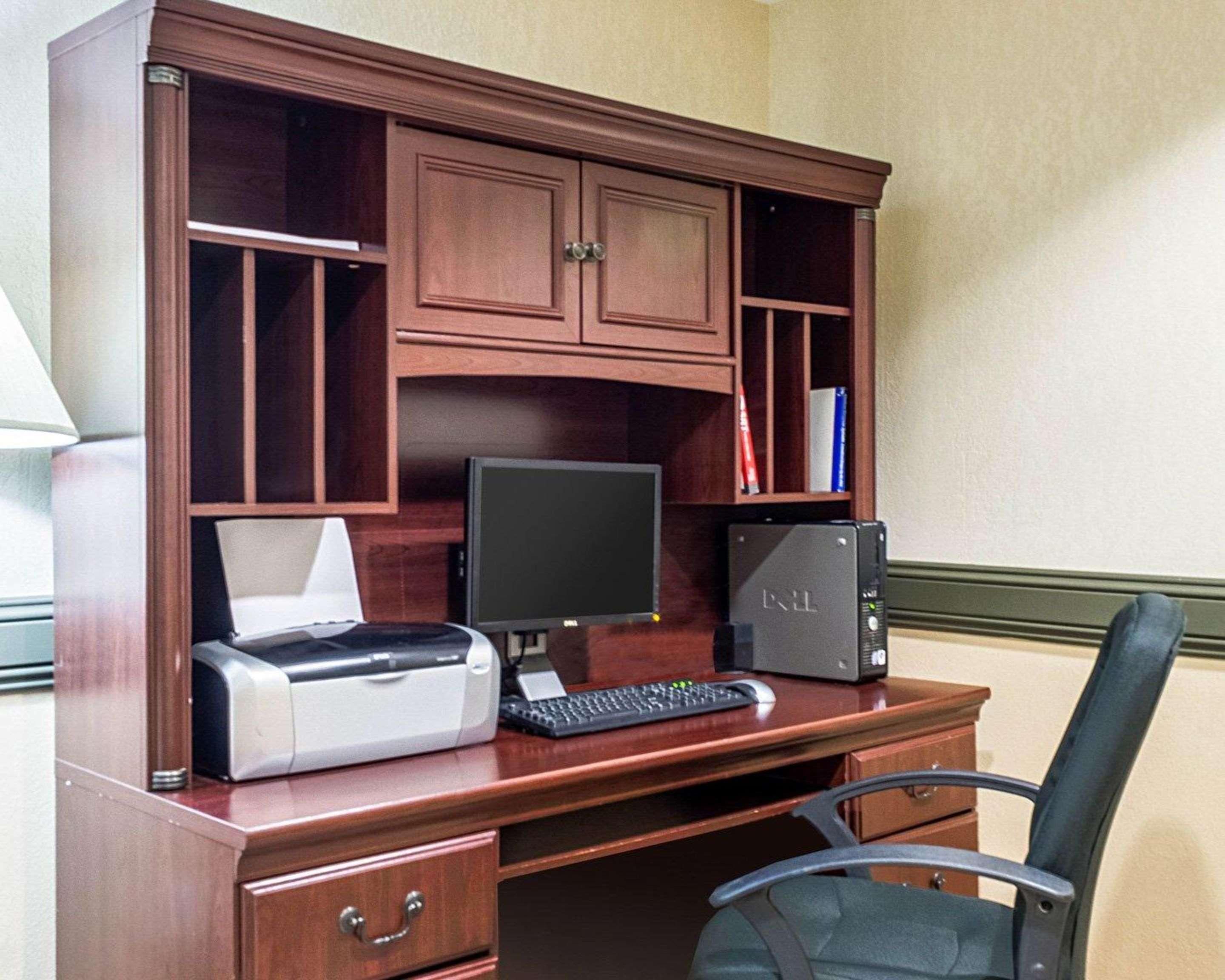 Mainstay Suites Minot Εξωτερικό φωτογραφία