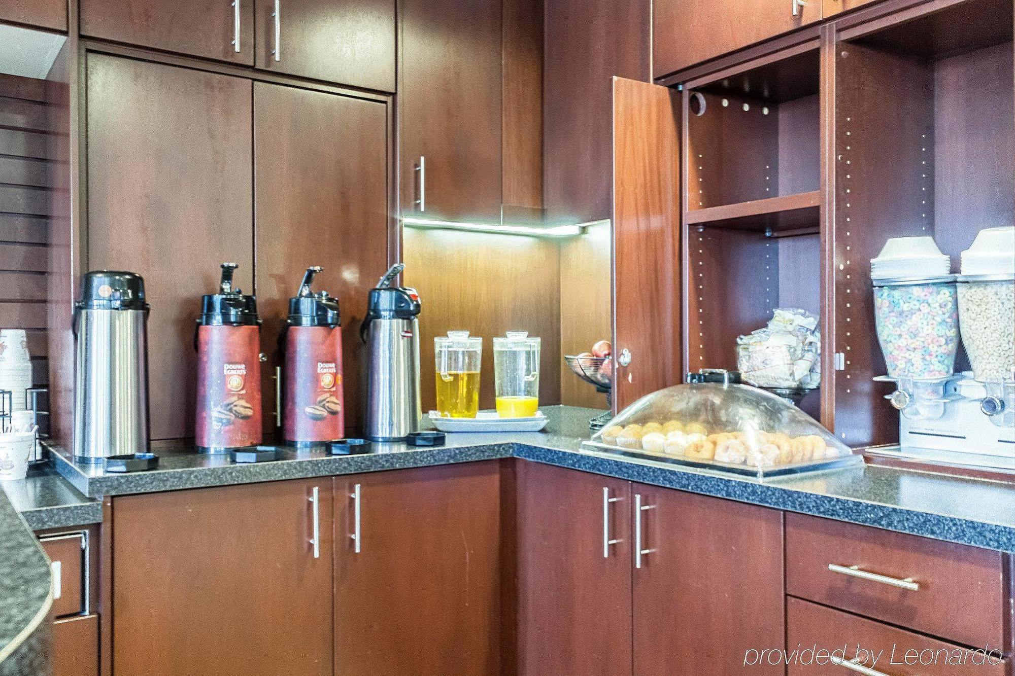 Mainstay Suites Minot Εξωτερικό φωτογραφία